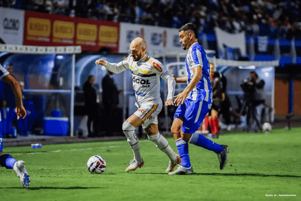 Avaí 3 x 3 Novorizontino: Marlon voltou, o Tigre reagiu, mas o empate doeu