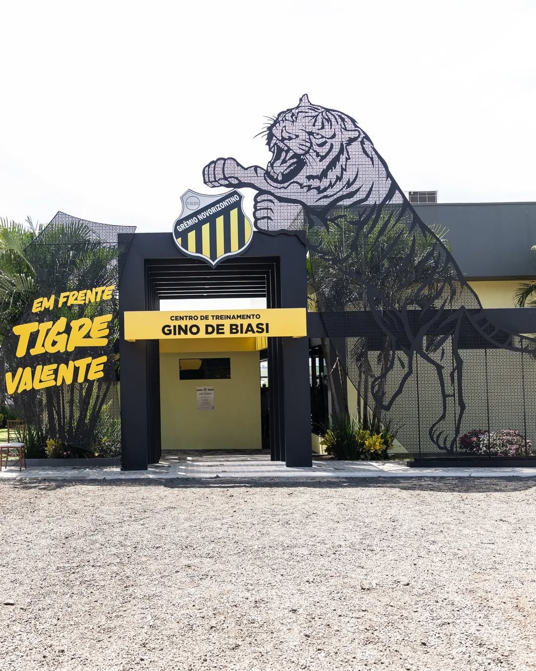 CRESCEMOS, E AGORA? — O Tigre virou marca nacional, mas a gestão ainda vive no passado